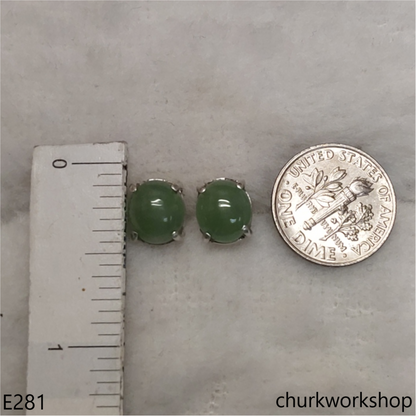 Light green oval jade ear studs