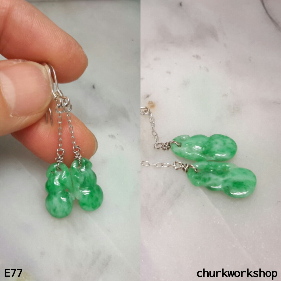 Green color jade gourd silver earrings