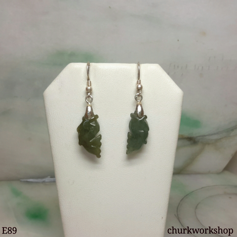 Dangling fishes jade earrings
