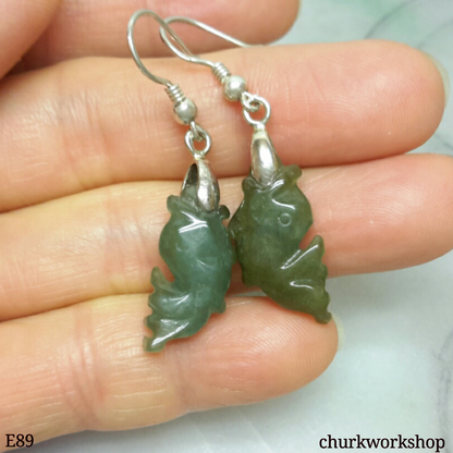 Dangling fishes jade earrings