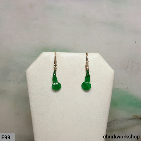 Small green jade dangling earrings