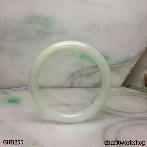 Small pale green jade bangle