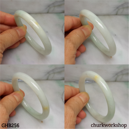 Small pale green jade bangle