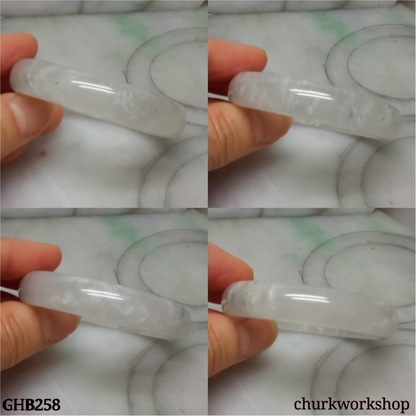 Small icy jade bangle