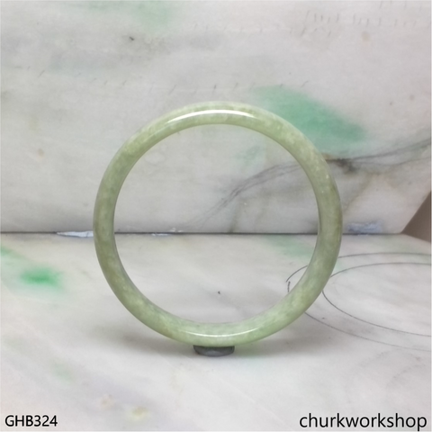 Small light green jade bangle