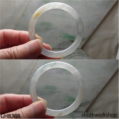 Small icy jade bangle