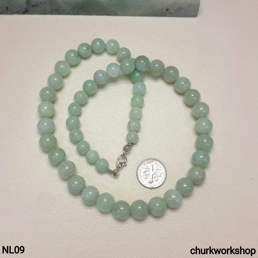 Light green jade beads necklace