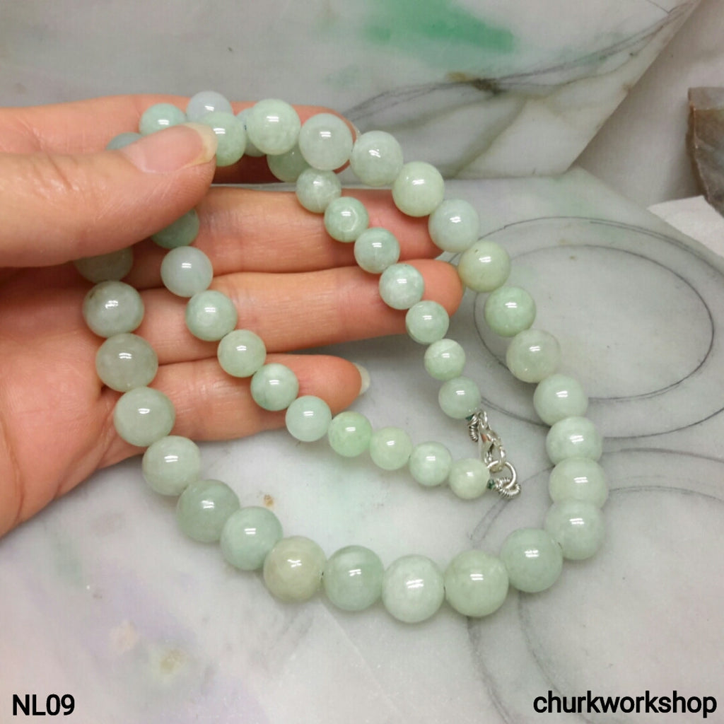 Light green jade beads necklace – Churk Work Shop