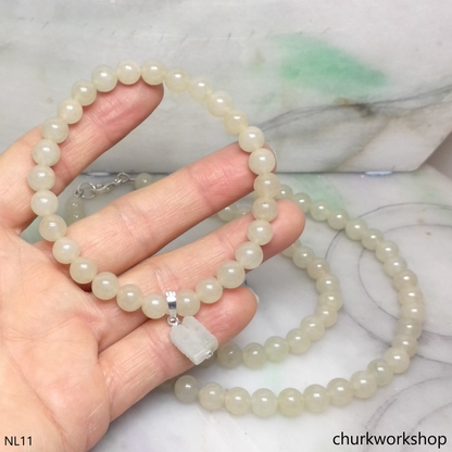 Jade beads necklace and bracelet set