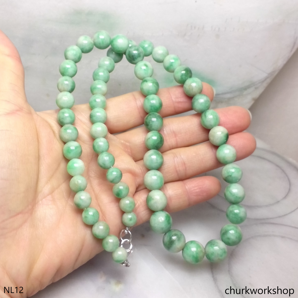 Light green jade beads necklace – Churk Work Shop