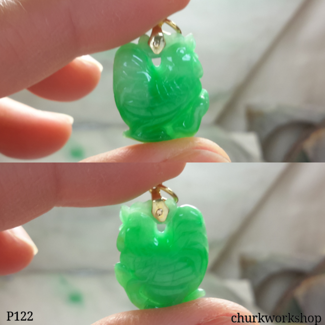 Apple green small jade rooster pendant
