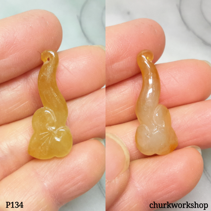 Red jade pendant, red jade Ruyi pendant (如意)