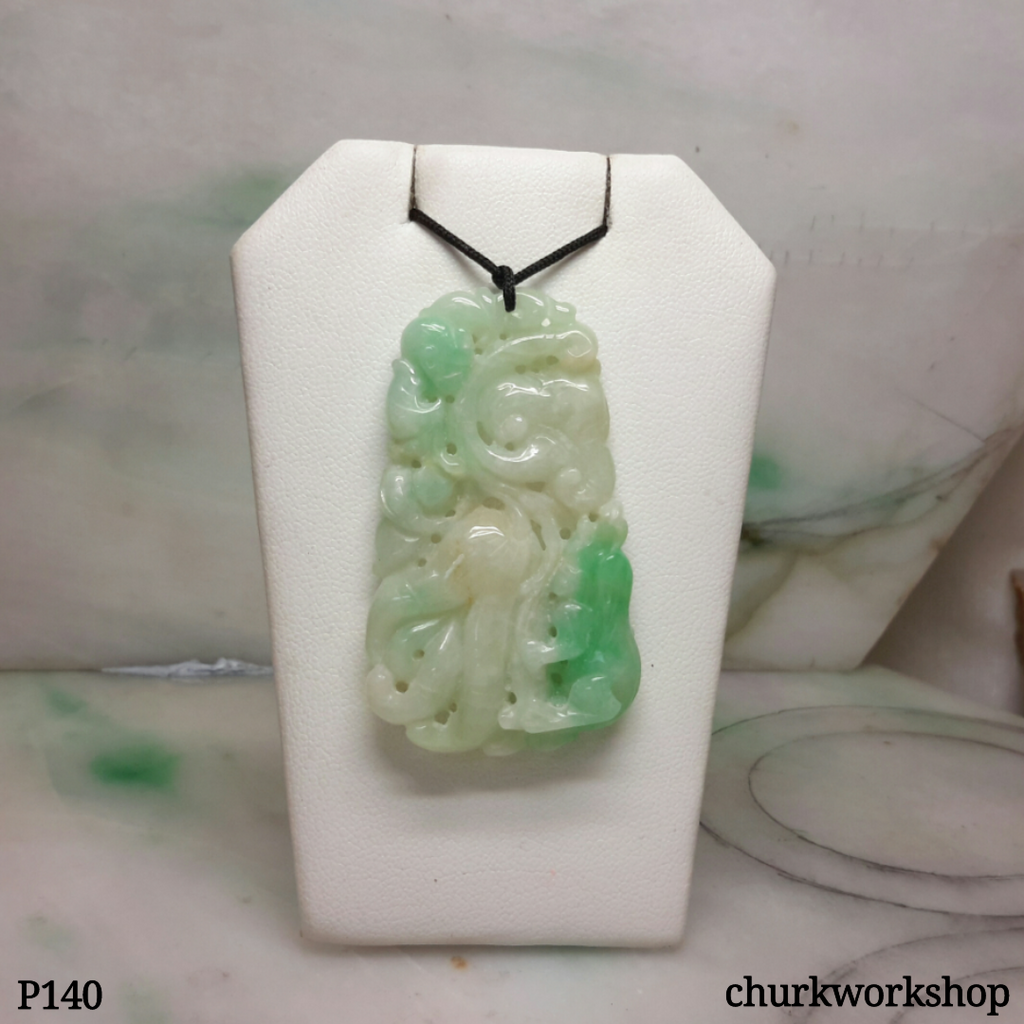 Jade carved pendant – Churk Work Shop