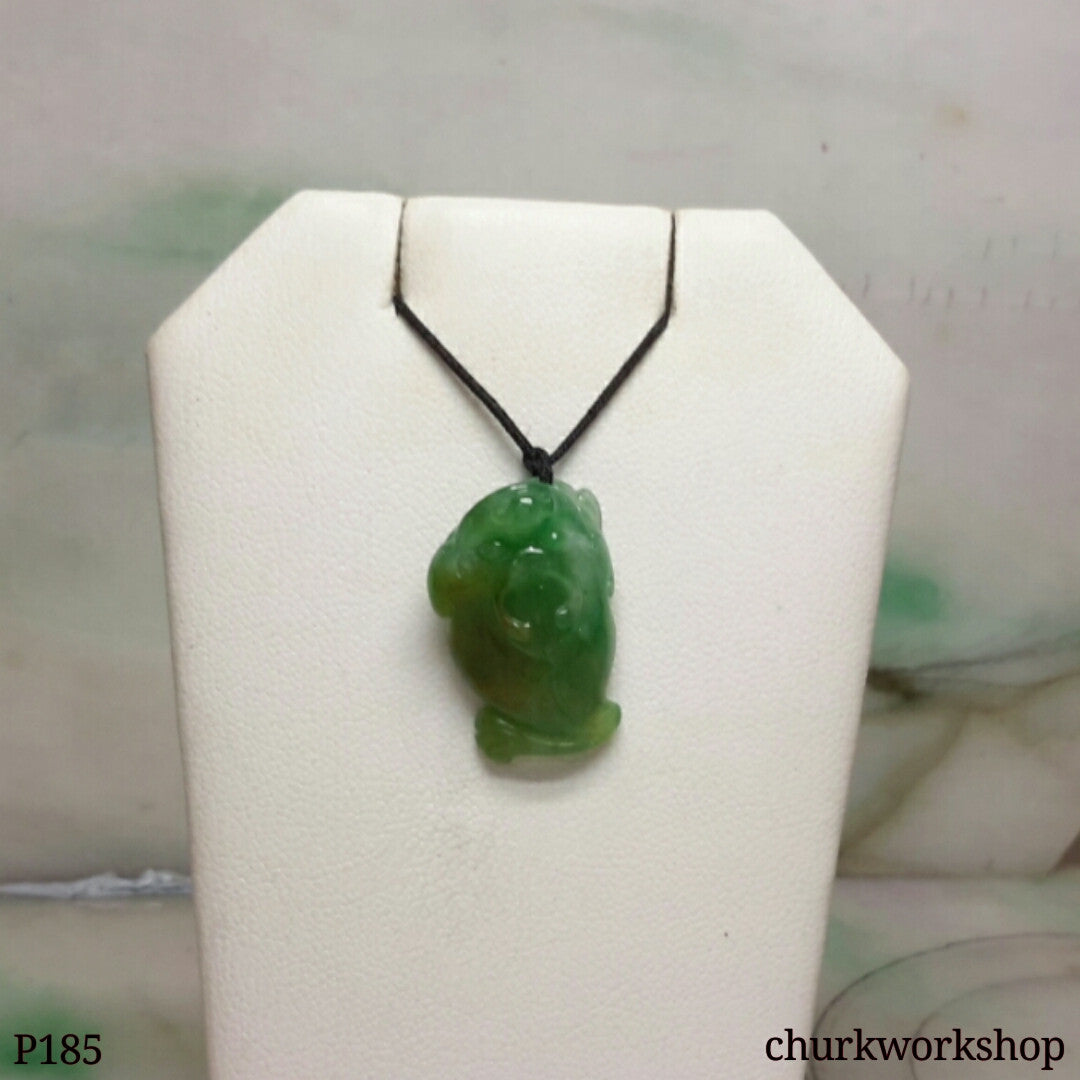Green jade lucky frog pendant