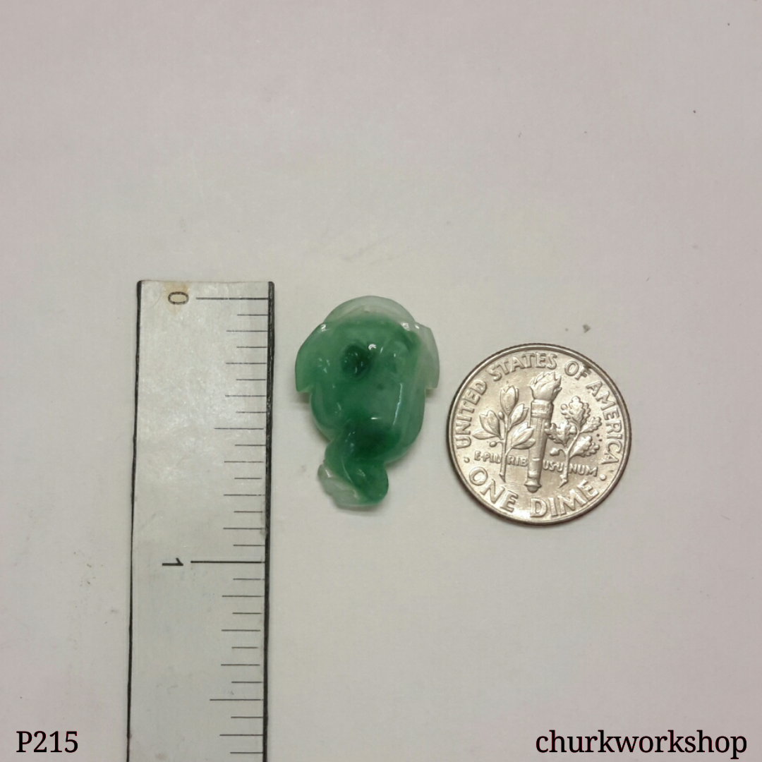 Jade lucky frog pendant