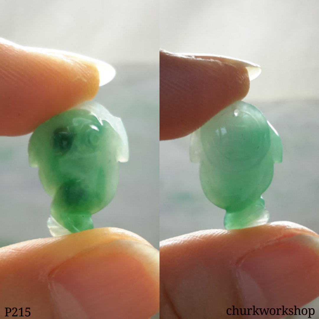 Jade lucky frog pendant