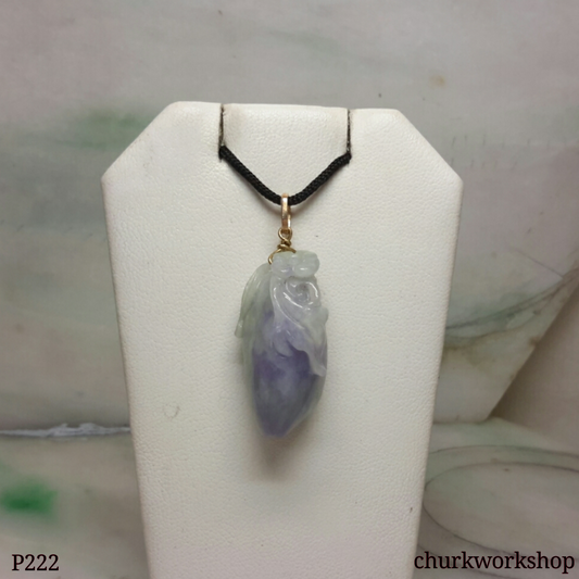14K yellow gold lavender jade pendant