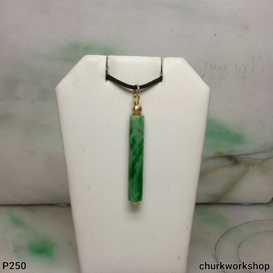 Green jade cylinder 14K yellow gold