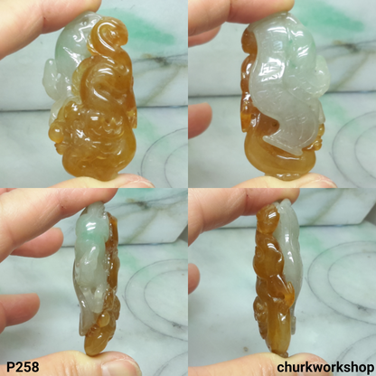 Red jade dragon and horse pendant (龍馬精神)