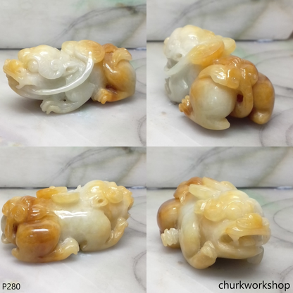 Large red jade Pixiu pendant (貔貅)