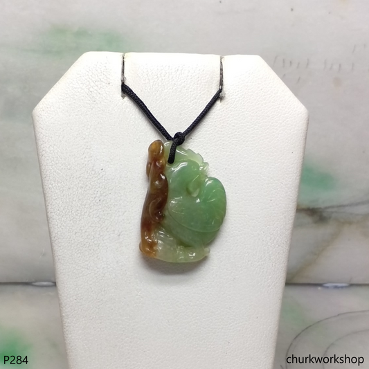 Jade rooster pendant