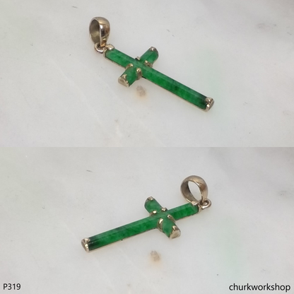 14k small jade cross pendant