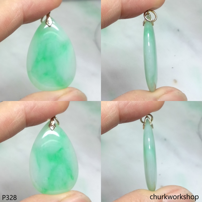 Natural color 14K yellow gold jade pendant