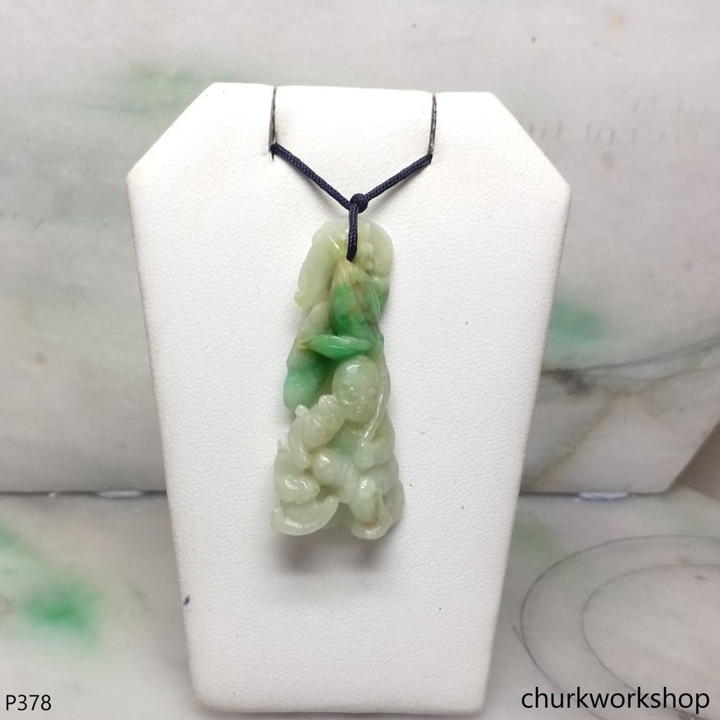 Jade carved pendant