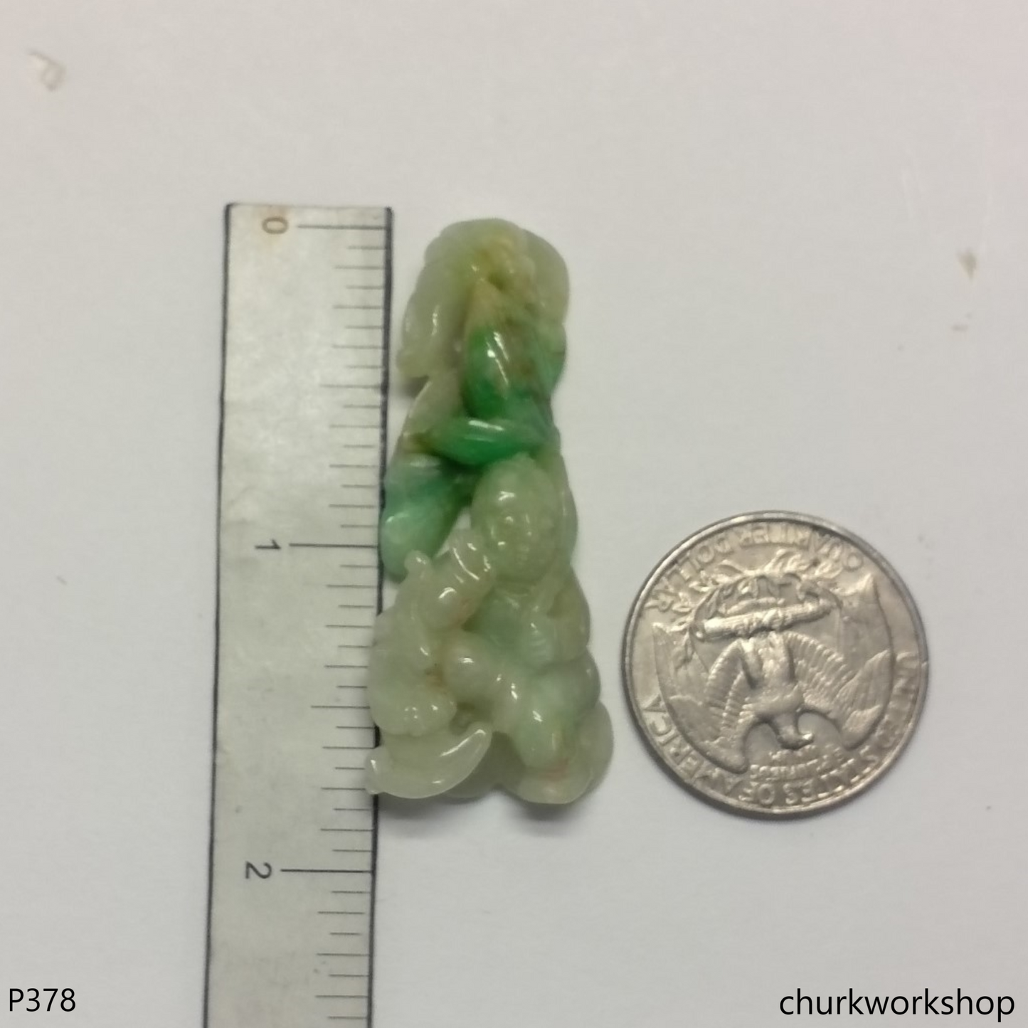 Jade carved pendant