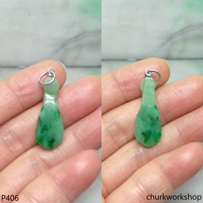 Green jade Ruyi (如意) pendant