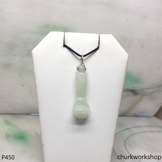 Jade hand pendant
