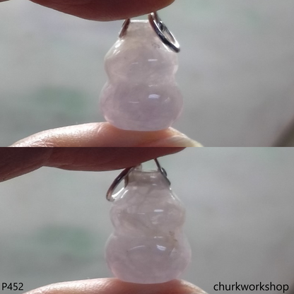 Lavender jade gourd pendant
