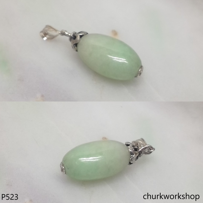 Light green long jade bead pendant