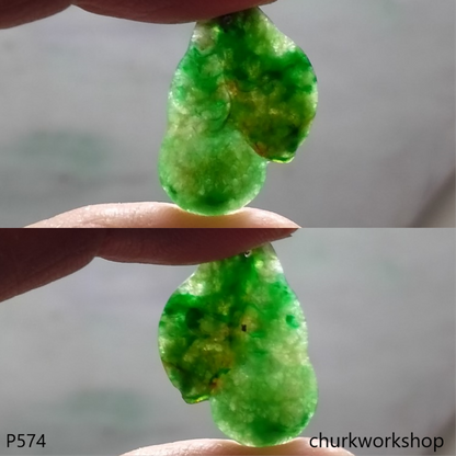 Small jade double peas pendant