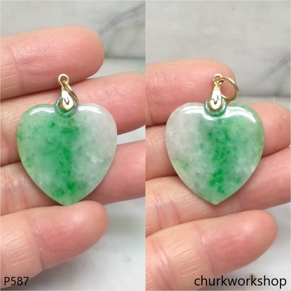 14k jade heart pendant