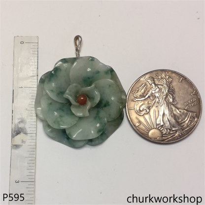 Flower jade pendant