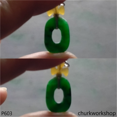 Green jade small pendant