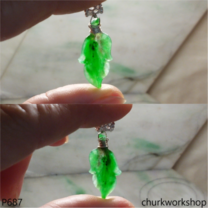 Green jade leaf pendant