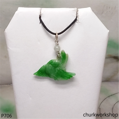 Apple green jade bird sterling silver pendant