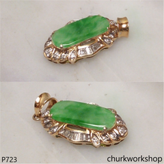 18K gold green jade pendant