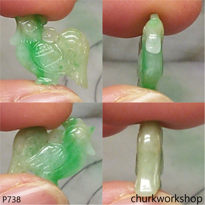 Green small jade rooster pendant