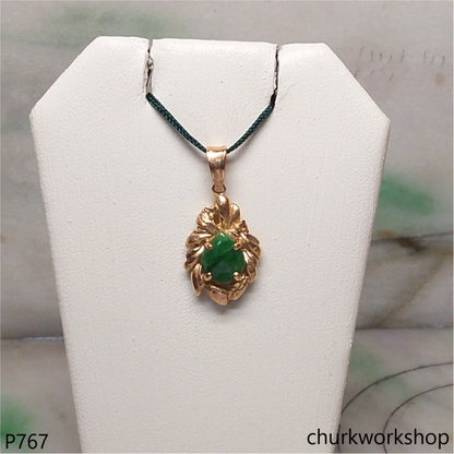 14K jade pendant