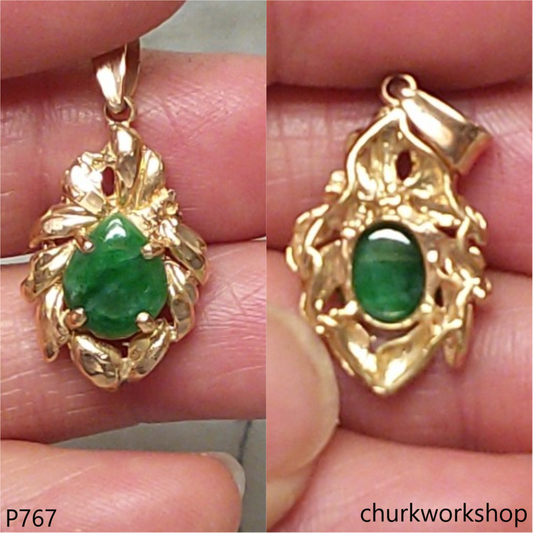 14K jade pendant