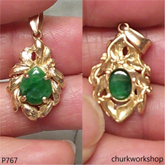 14K jade pendant