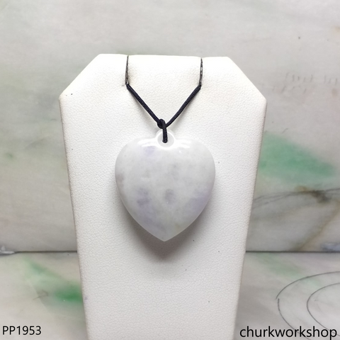Pale lavender jade heart