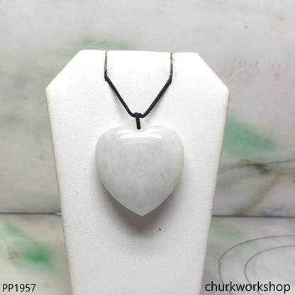 Pale lavender jade heart