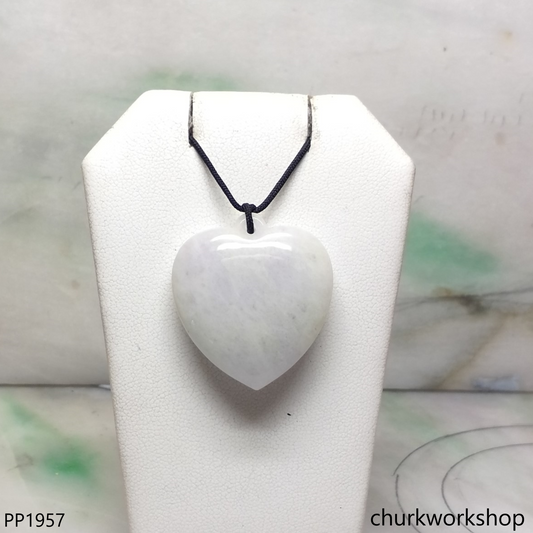 Pale lavender jade heart