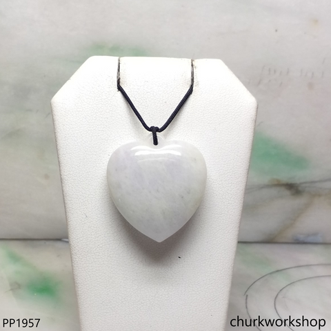 Pale lavender jade heart