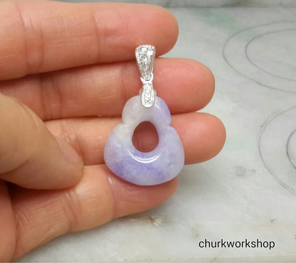 Lavender jade pendant