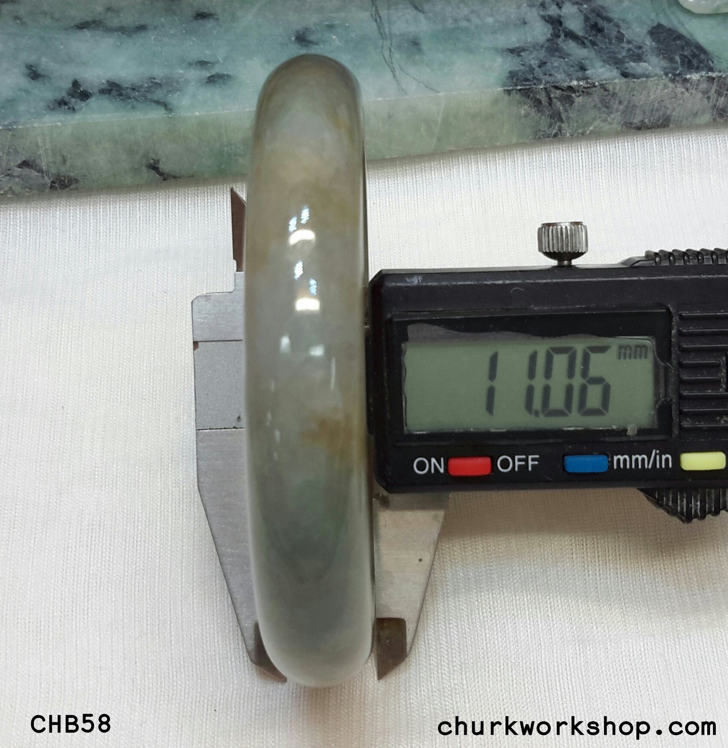 Natural grayish lavender jade bangle